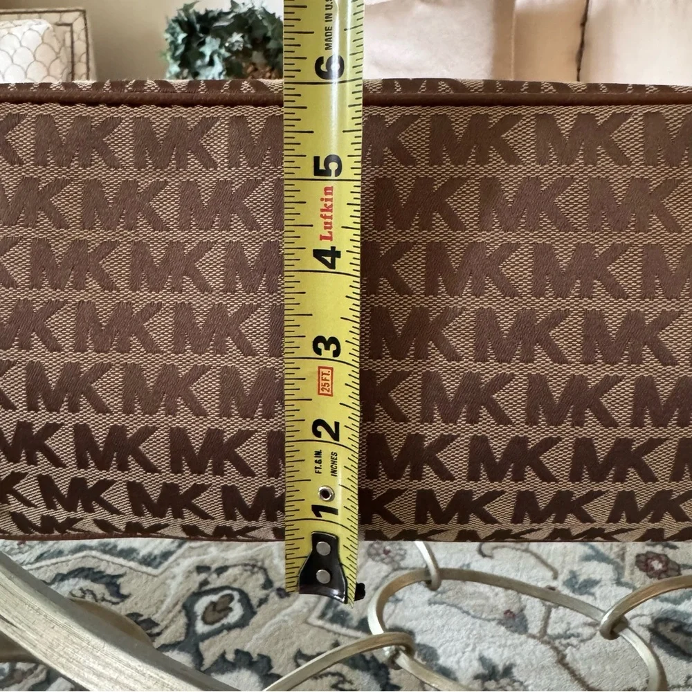 Michael Kors Jet Set Jacquard Tote Bag